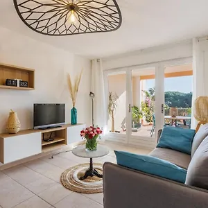 la-girelle-logement-de-vacances-class-giens.fr-provencehotel.com/