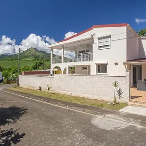 alpinia-appt-avec-piscine-partage.comcaribbean.com/