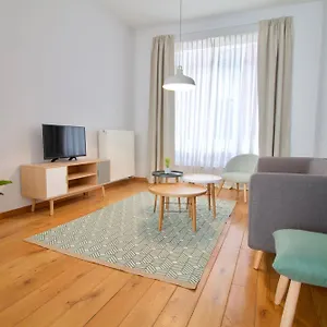Heart Of Grand Place - Stunning 3br Triplex Bruselas